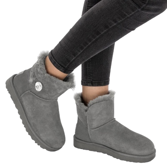 NEW UGG Mini Bailey Button Bling Swarovski 9 - Picture 1 of 14